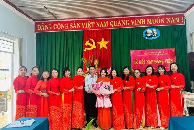 Lễ Kết nạp Đảng viên