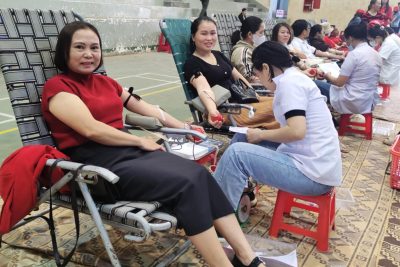 GIÁO VIÊN VỪA GIỎI CHUYÊN MÔN VÀ TÍCH CỰC THAM GIA HIẾN MÁU NHÂN ĐẠO – “LỄ HỘI XUÂN HỒNG” NĂM 2025